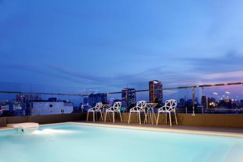 Prague Hotel Vietnam