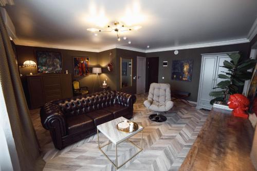 Park Hotel - image 7