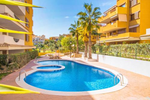 LA ENTRADA - image 12