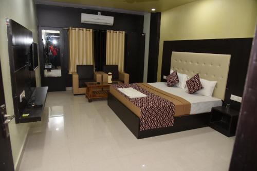 Hotel Mayank