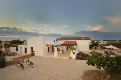  Villa Can Vicent Puig, Pension in El Pilar de La Mola