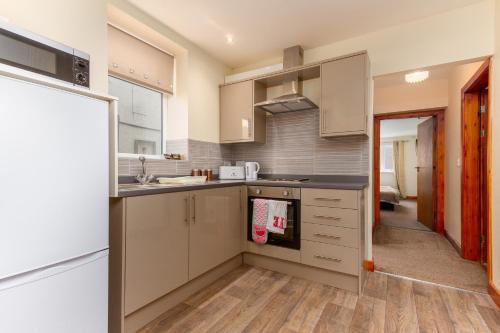 Beachcliffe Lodge Apartments - main image