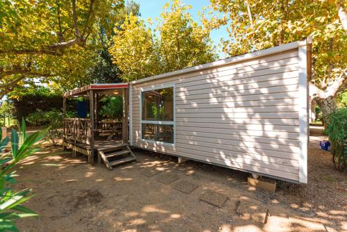 2 bedrooms, 4 beds