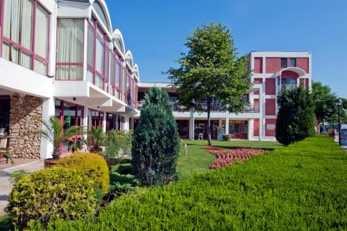 Hotel Longoza - All Inclusive - image 7
