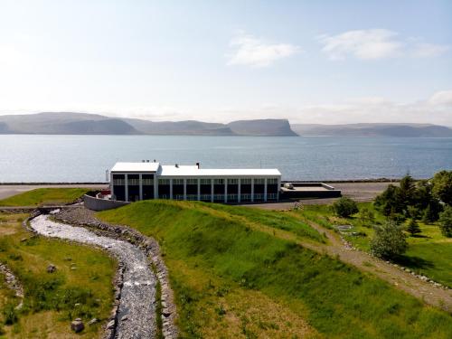 外部景觀, 西峽灣福斯酒店 (Fosshotel Vestfirdir (Westfjords)) in 帕特雷克斯菲厄澤