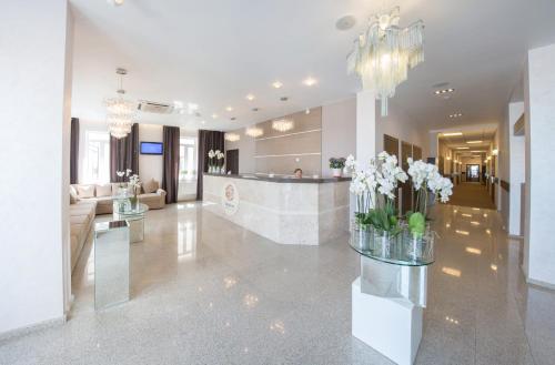 TatarInn Hotel - image 2