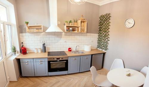 Maniu 31 Apartments & Rooms 2