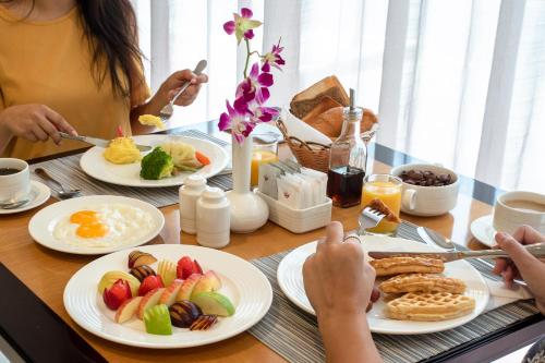 Savoy Crest Hotel Apartment - image 7