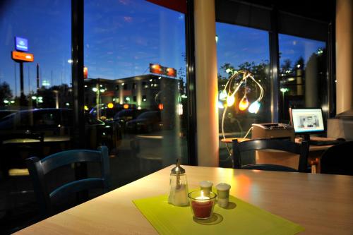 プラザ イン ホテル ベルリン ズード ルートヴィッヒスフェルデ