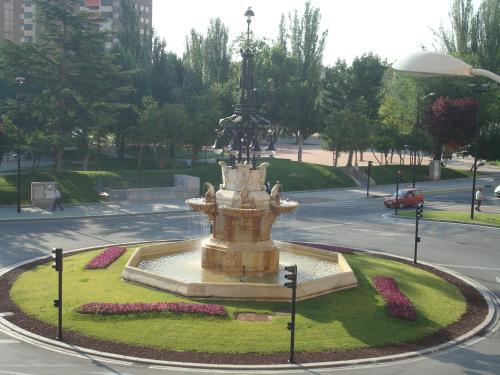 Hotel Castilla - main image