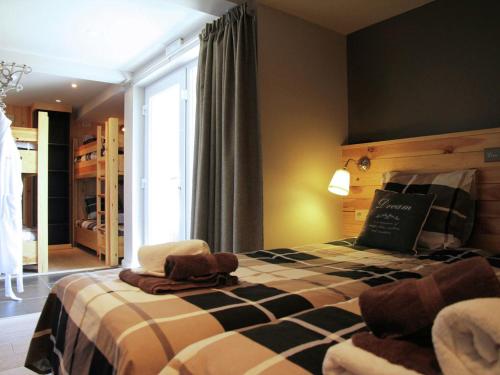 Luxurious Villa in Houffalize with Sauna - image 5