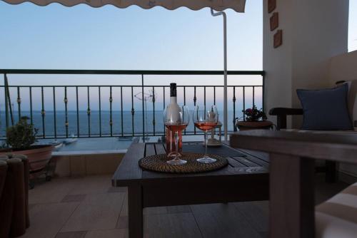 Apartment with marina view, Thessalonique