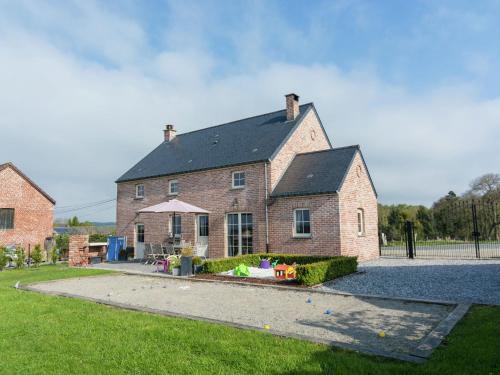  Tasteful holiday home in Vodel e with sauna in Doische