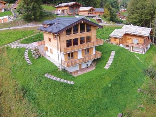 Charming Chalet in Riddes With Sauna 