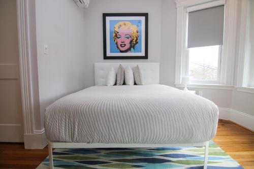 A Stylish Stay w/ a Queen Bed Heated Floors.. #28 - image 14