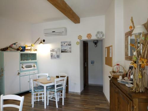 B&B LE ISOLE 4