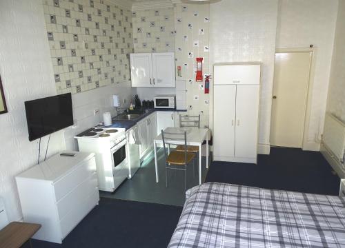 Studio room in Beeton Villas Holiday Apartments