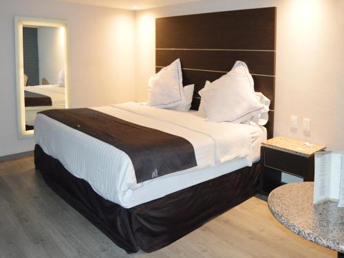 Hotel Seoul in Mexico City, Mexico