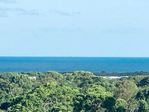 Waves and White Horses Seaview Retreat (adults only)