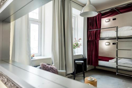 Wake Up Wellness Hostel - image 12