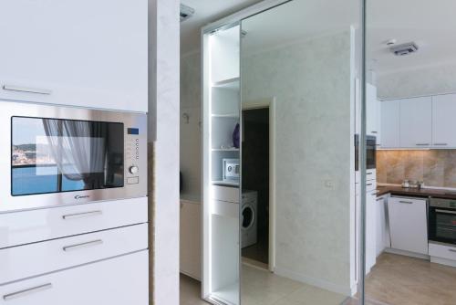 Dapur, Harmonia Panorama Apartments in Zavala