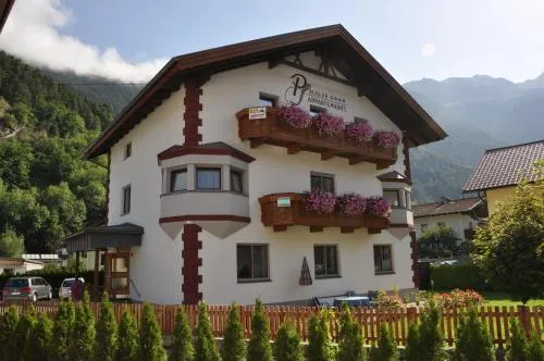 Appartements Pfausler in Oetz, Österreich