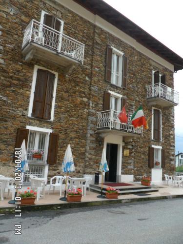 Il Campanile Hotel - La Cantina Del Pittore, Miazzina bei Riale