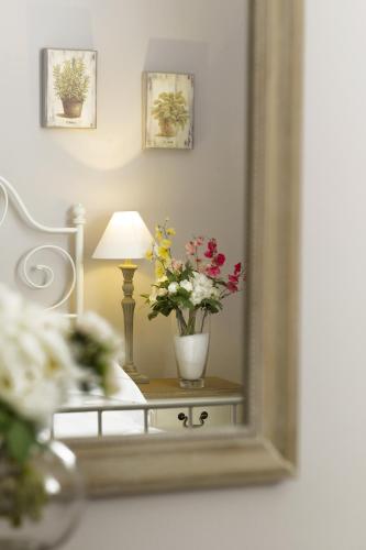 DD Luxury House - image 13