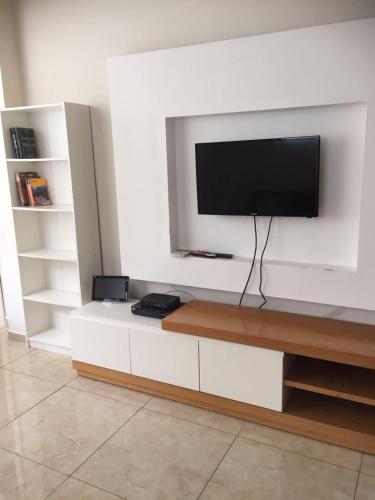 

Ben Yehuda-Gordon beach apartment