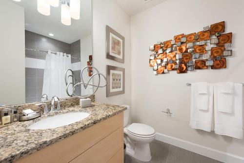 Beautiful 3 bedroom suites 20 min from Disney - image 4