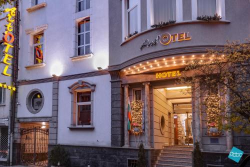 hotel photo