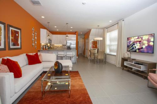 New and modern 3 bedroom villa - main image