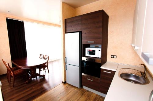 01501 Верхняя Торговая Residence Двухкомнатные апартаменты с Панорамным видом - image 3