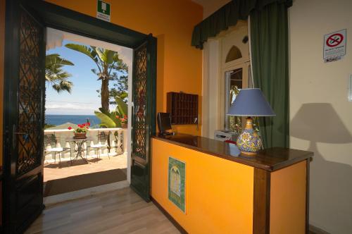 Hotel Baia Delle Sirene - image 8