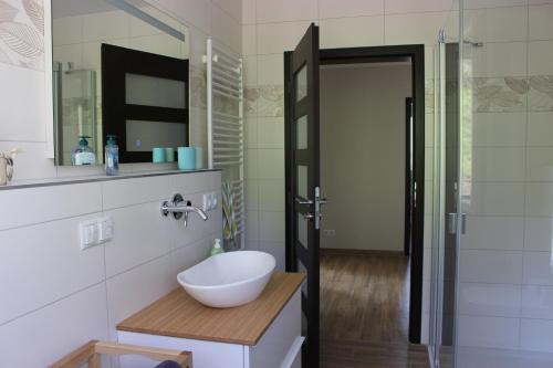 Bathroom, Lifestyle Ferienhaus in Muldestausee