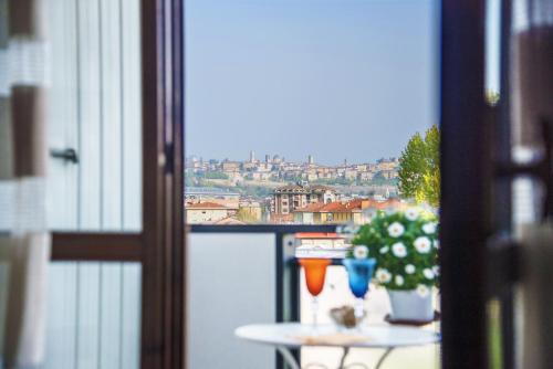 CHIC PANORAMIC APARTMENT, Bergamo (fotografie 6)