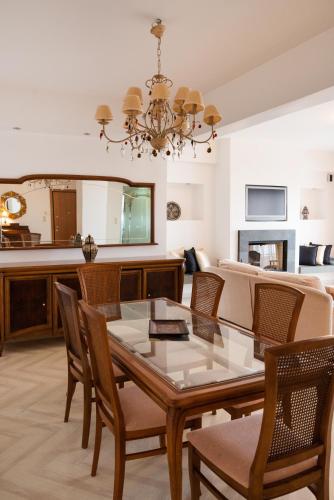  Number Five Apartment in Korinthos