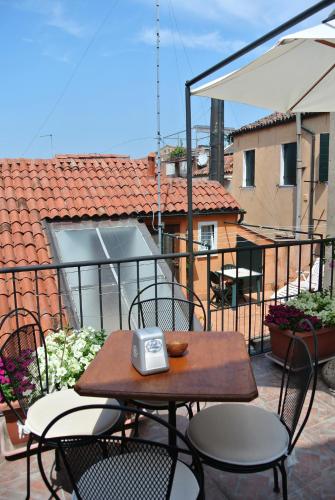 Al Portico Guest House - image 4