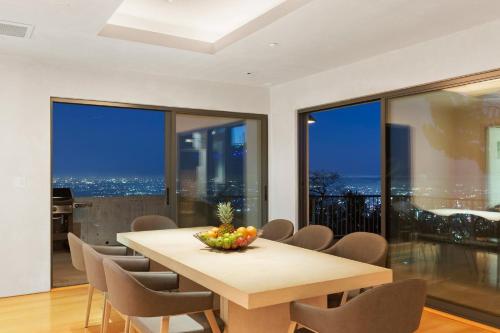 Villa Sunset Hilltop - image 3