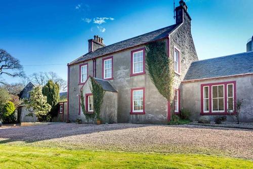 Maxwelston Farmhouse in New Dailly