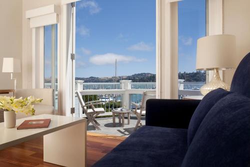 Hillside Cottage Balcony - ADA