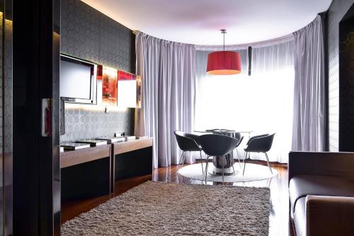 Porto Palácio Hotel by The Editory - image 4