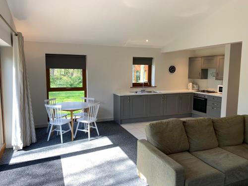 Woodland Waters Room Type - Two-Bedroom Chalet