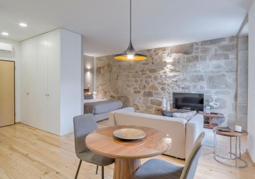 Standard Apartment image 10