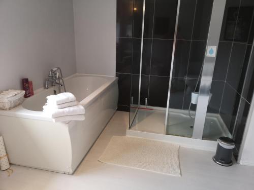 Banyo, UPTHEDOWNS B&B in Sevenoaks