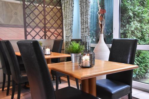 Palazzo Hotel - direkt im Zentrum in มึนเชนกลัดบัค