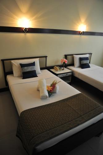 Guestroom, Navarat Heritage Hotel in Kamphaeng Phet