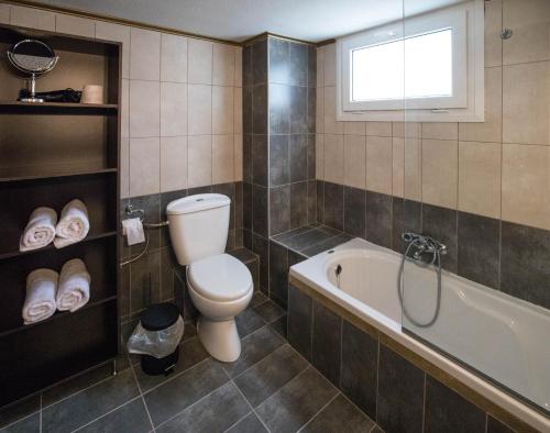 GOLD RESIDENCES - image 10