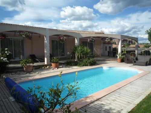Jolie maison climatisée avec piscine proche des Baux de Provence et de Maussane les Alpilles, 6 personnes - LS1-333 Ambren gîte à louer Caphan