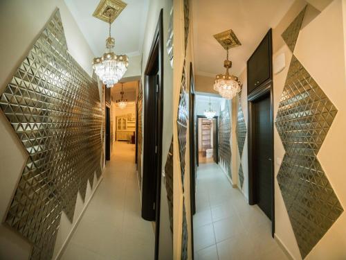 GOLD RESIDENCES - main image